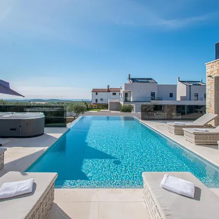 Villa Bella Near Rovinj And Pula